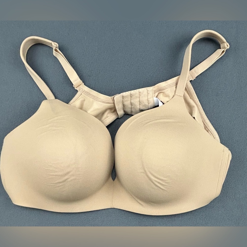 Cacique Size 44B 3 Hook Tee Shirt Bra Nude